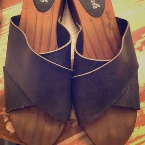 Free People Wooden Slides size 40